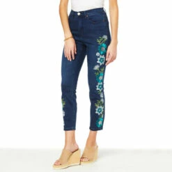 New ⭐ DG2 By Diane Gilman New Classic Stretch Embroidered Crop Skinny Jean Chambray 🧨